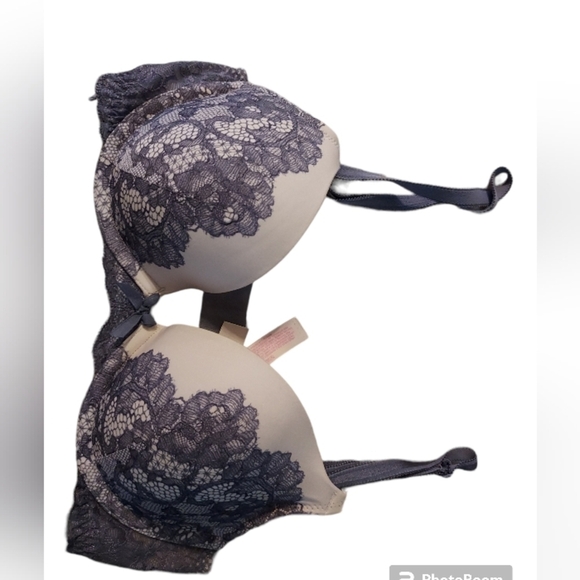 Victoria secret 32C Dream Angel silver lace over cream - Picture 9 of 15